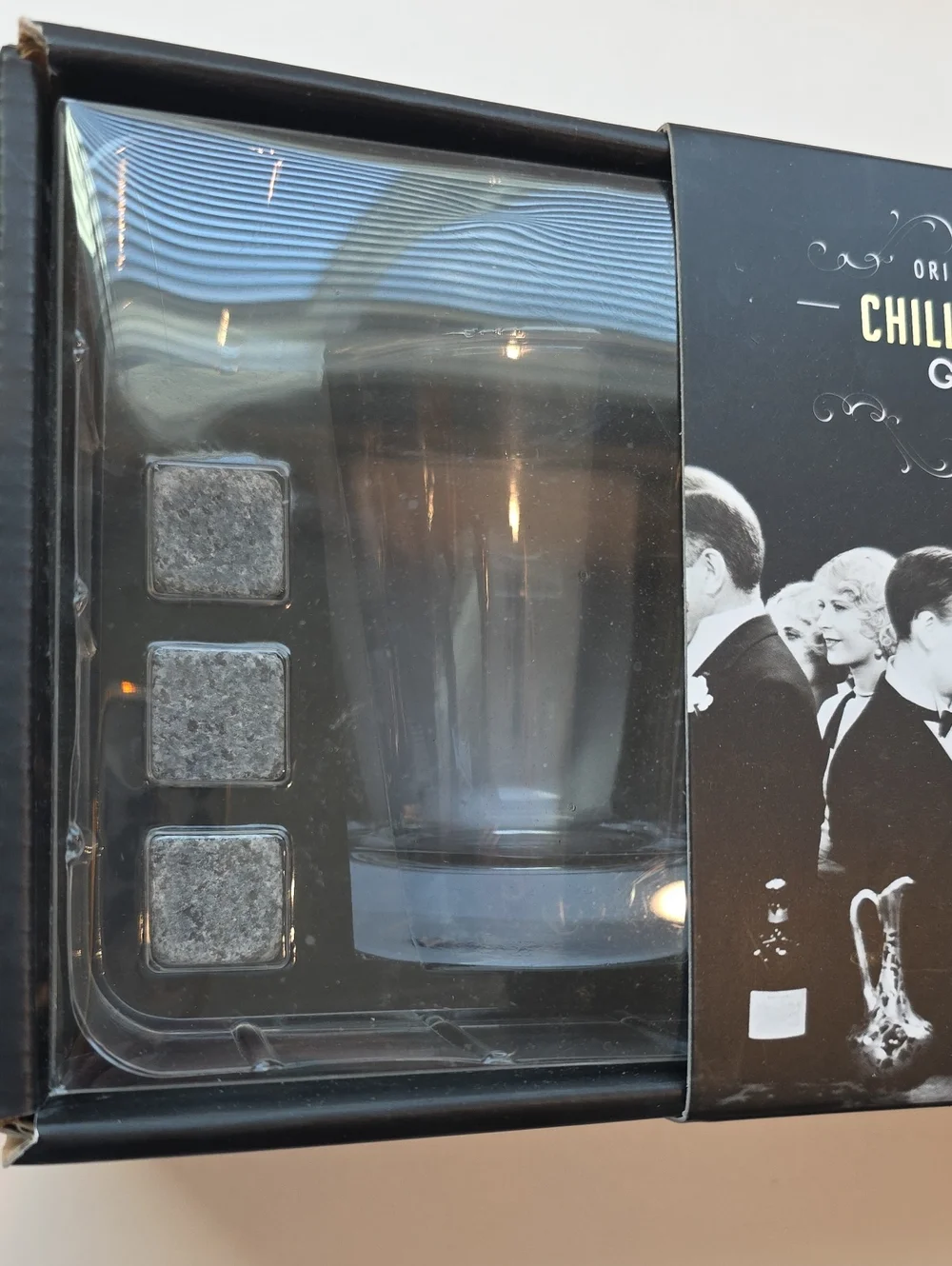 The Original Brand Chilling Stones Gift Set New In Box